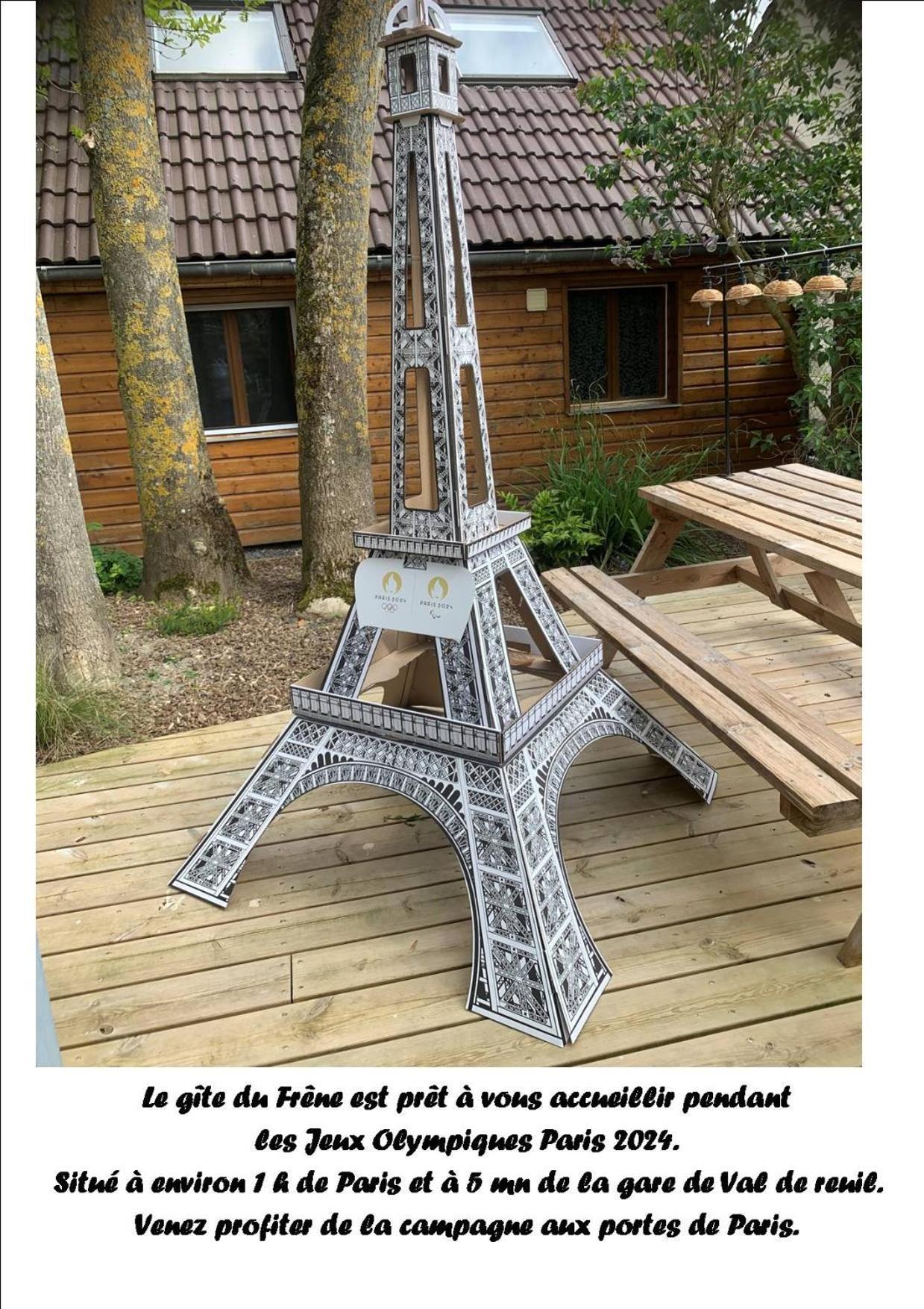 Le Gite Du Frene Poses Exterior foto